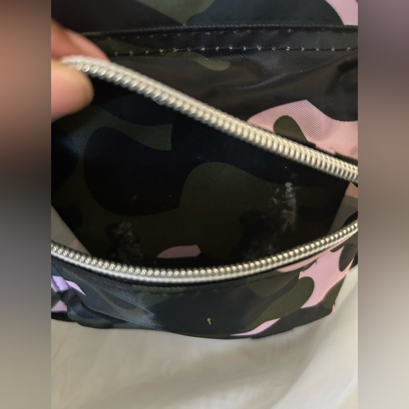 Camo mini backpack. - Picture 3 of 5